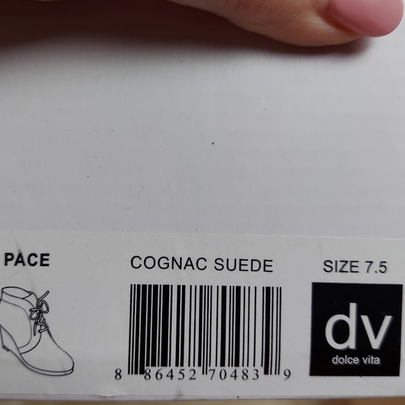 DV Wedge Bootie Size 7.5 - Picture 10 of 14